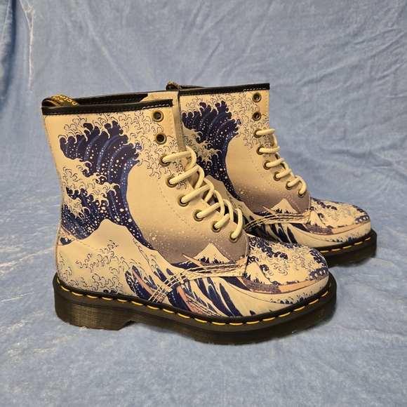 Dr. Martens Women's Blue and Cream Boots - Picture 3 of 8